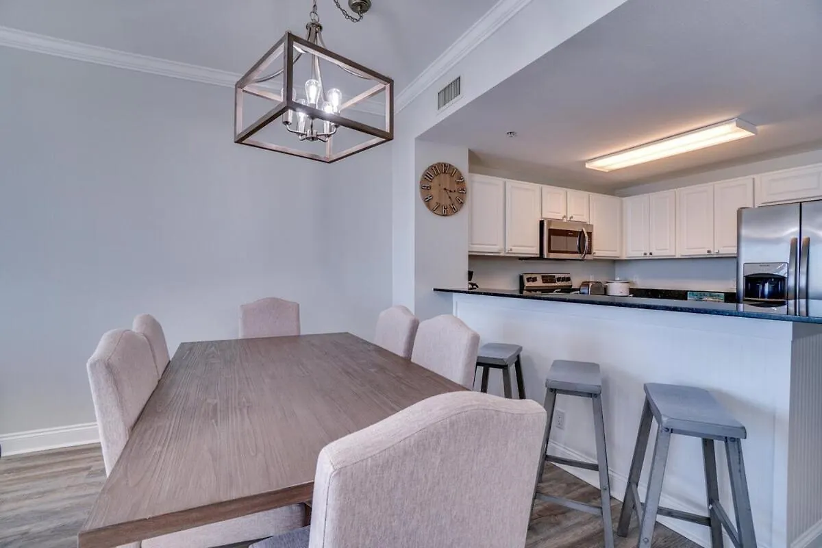 1104 West 3 Bedrooms Including 2 King Bedrooms And Custom Room Panama City Beach Apartment