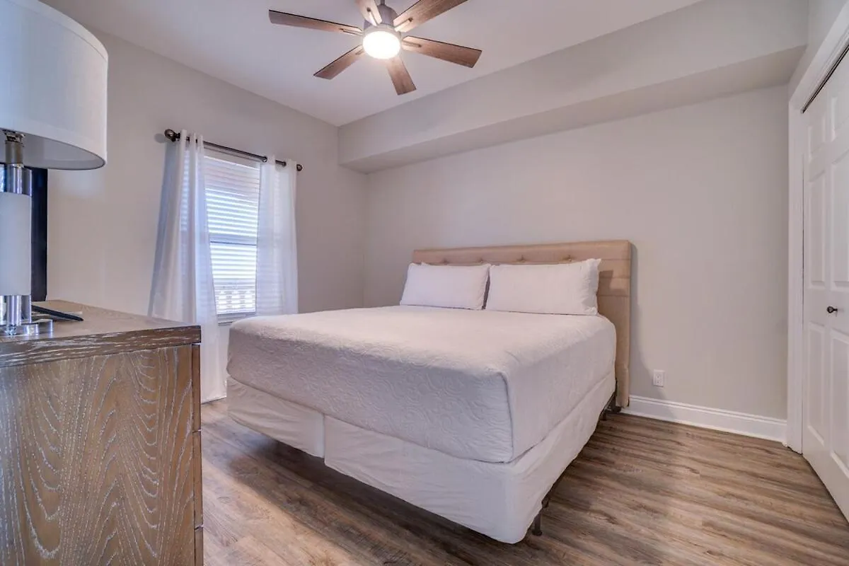 1104 West 3 Bedrooms Including 2 King Bedrooms And Custom Room Panama City Beach