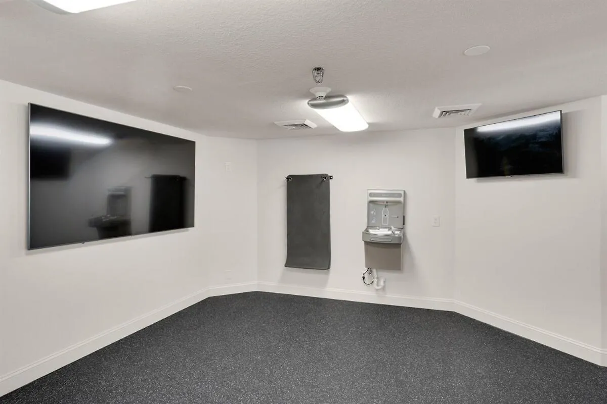 1104 West 3 Bedrooms Including 2 King Bedrooms And Custom Room Panama City Beach