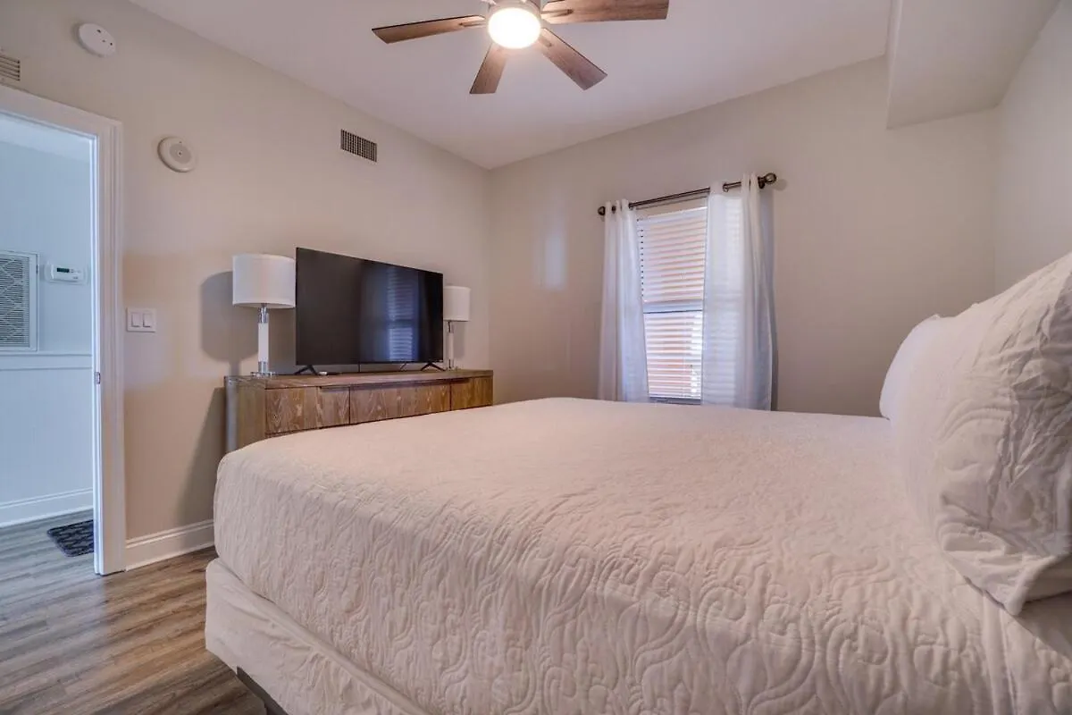 1104 West 3 Bedrooms Including 2 King Bedrooms And Custom Room Panama City Beach 0*,  United States